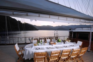 Mare Nostrum Alfresco Dining